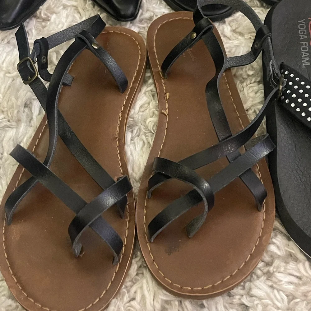 5 Pairs Women’s Size 7 Shoes Sandals Heels Bundle Dress Shoes Black‎ & Brown